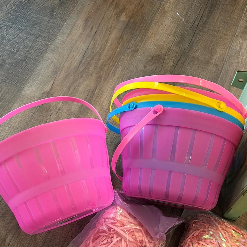 Spritz Pink and Green Easter Party Supplies Egg Dying‎ Kits Easter Baskets Grass